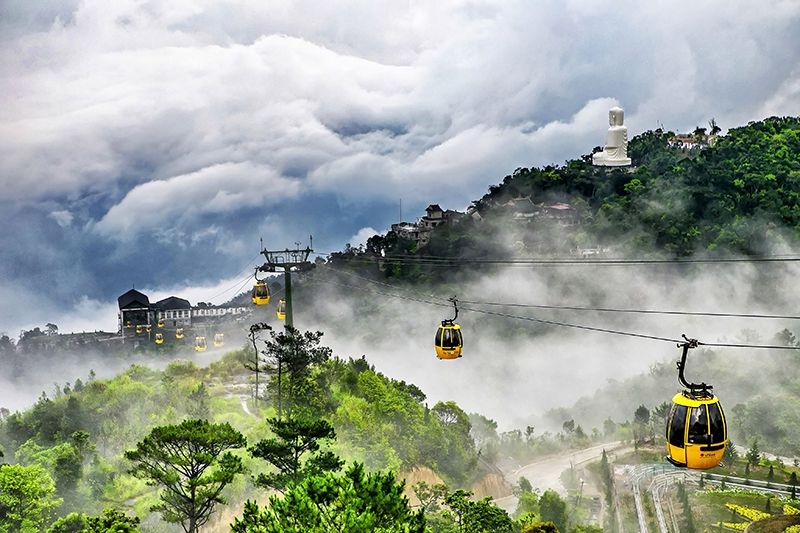 TP. HỒ CHÍ MINH - ĐÀ NẴNG - HỘI AN - TRÃI NGHIỆM CÂY CẦU VÀNG BÀ NÀ HILLS